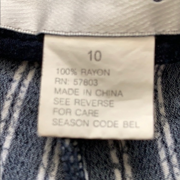 Straight leg pant - Picture 3 of 4